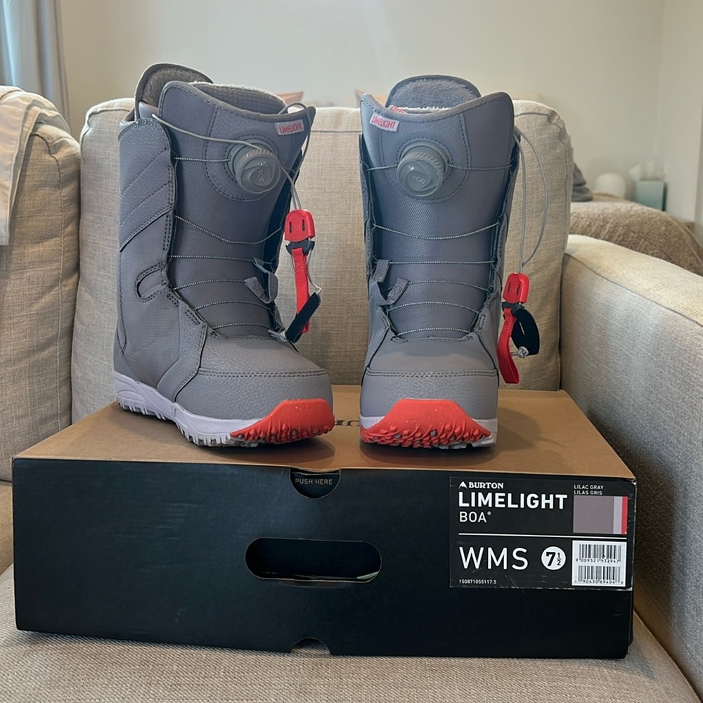 Burton's Women's Limelight BOA Snowboard Boots